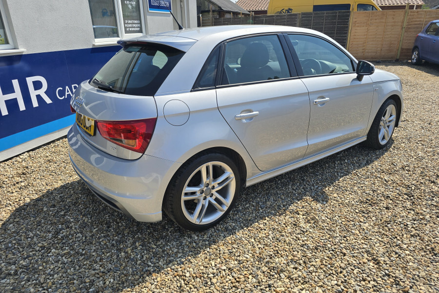 Audi A1 1.4 Tfsi Sport Sportback S Tronic Euro Orange #4
