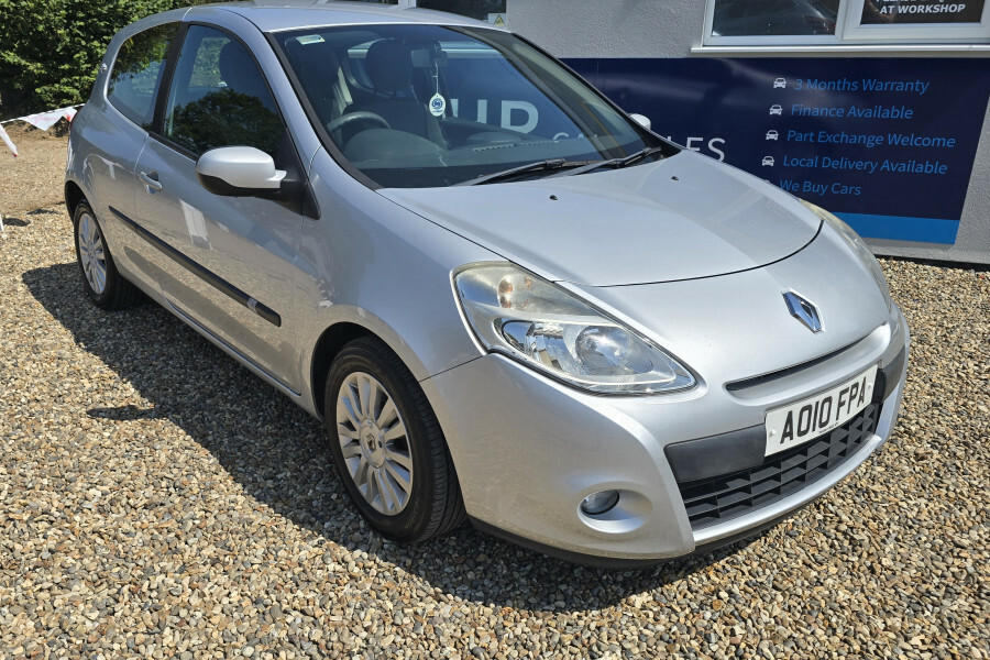 Renault Clio Hatchback Silver