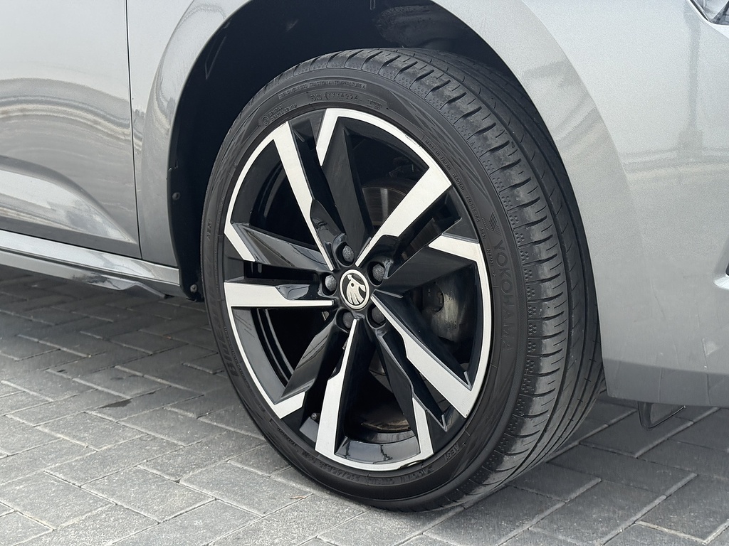 Skoda Kamiq Tsi Monte Carlo VK24YWT Grey #6