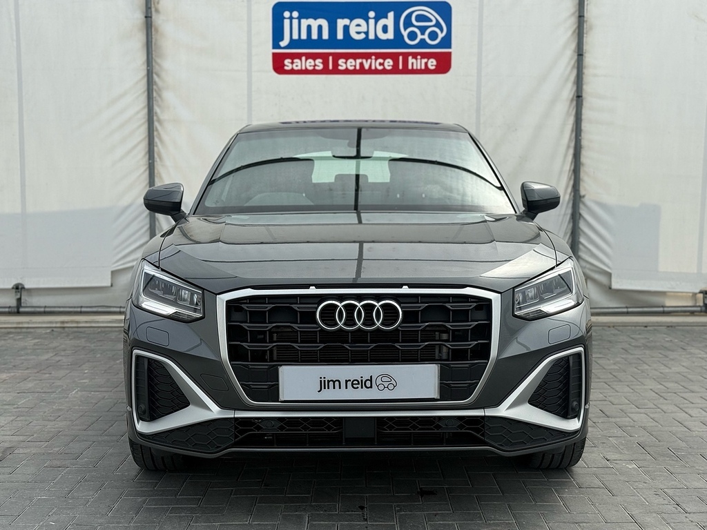 Audi Q2 Tfsi Cod S Line Grey