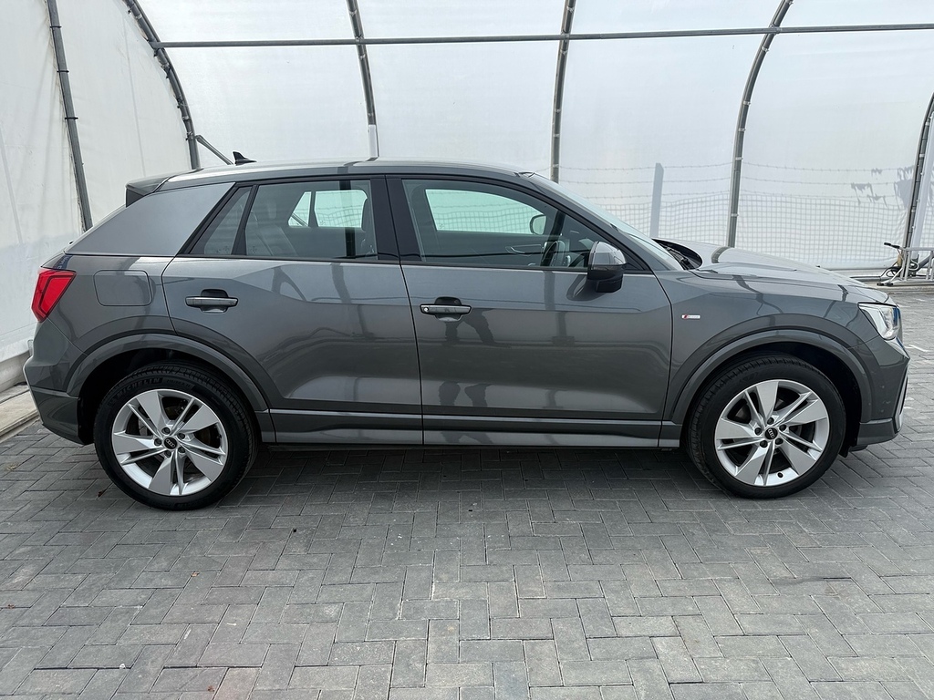 Audi Q2 Tfsi Cod S Line FV23YOL Grey #2