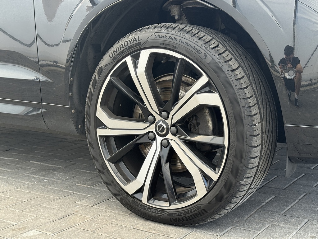 Volvo XC60 H T8 R-design Pro TR10JMB Black #6