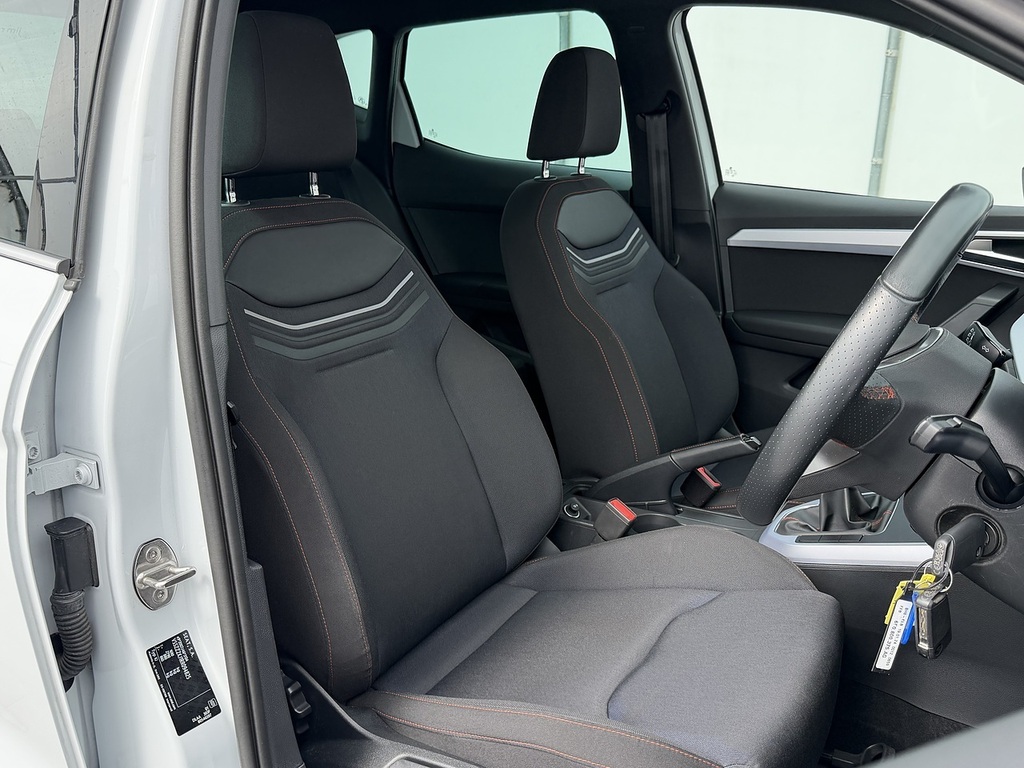 Seat Arona 1.0 Tsi Se Technology Grey #9