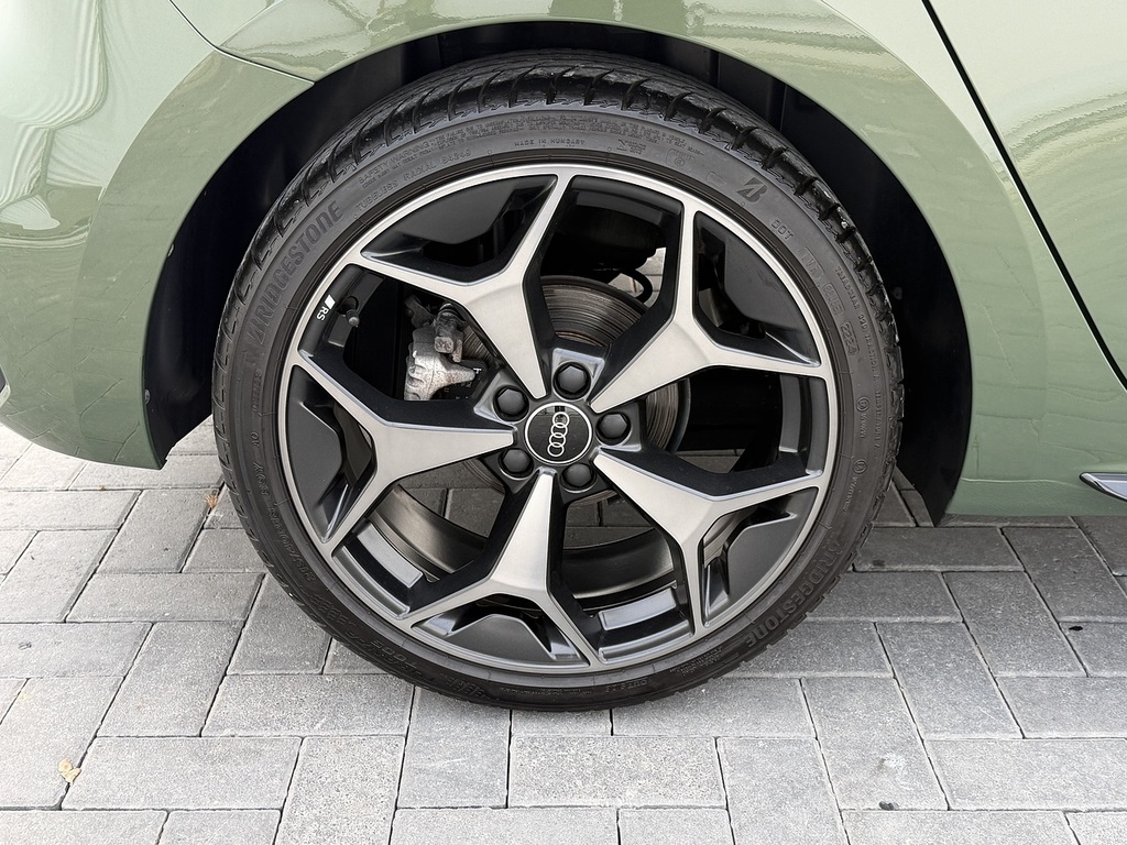 Audi A1 Tfsi Black Edition Green #4