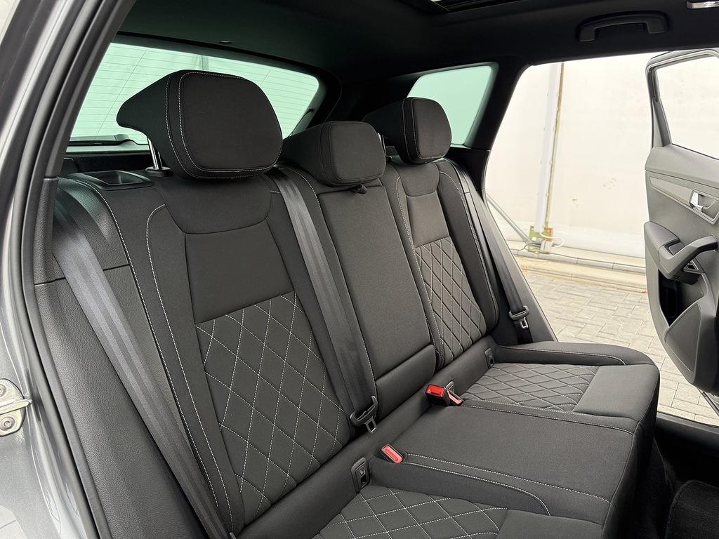 Skoda Karoq Se L Grey #10