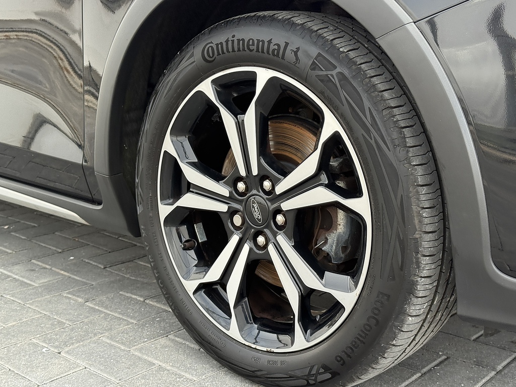 Ford Focus Ecoblue Active X Black #6