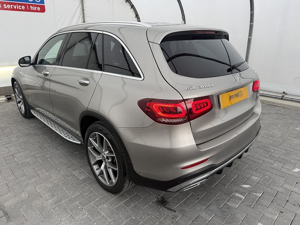 Mercedes-Benz GLC Class Glc 220 D 4Matic Amg Line Silver #11