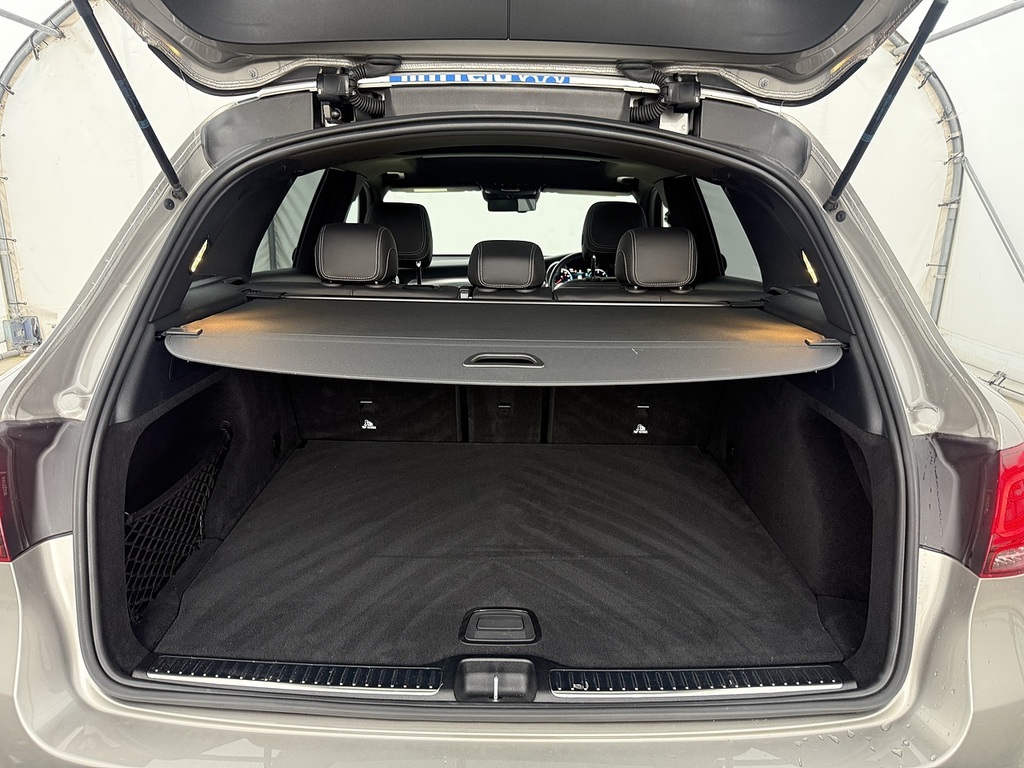 Mercedes-Benz GLC Class Glc 220 D 4Matic Amg Line Silver #15