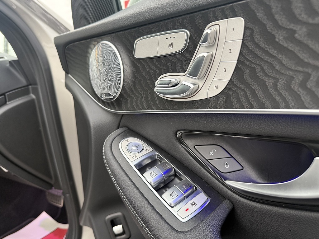 Mercedes-Benz GLC Class Glc 220 D 4Matic Amg Line Silver #19