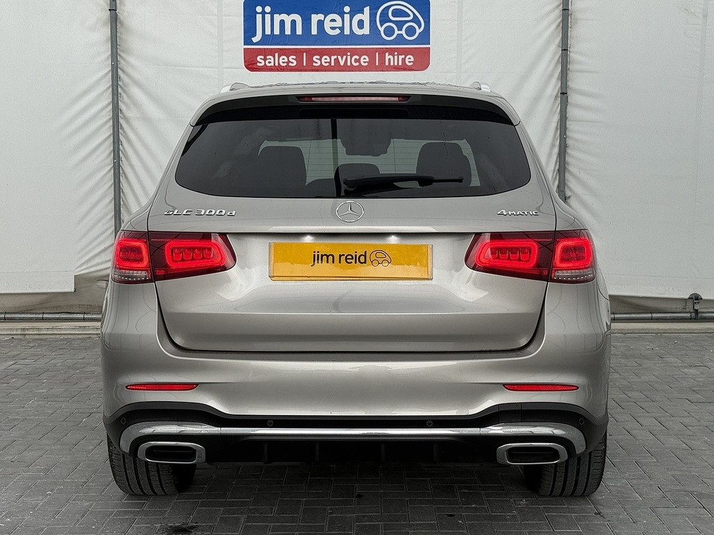 Mercedes-Benz GLC Class Glc 220 D 4Matic Amg Line Silver #9