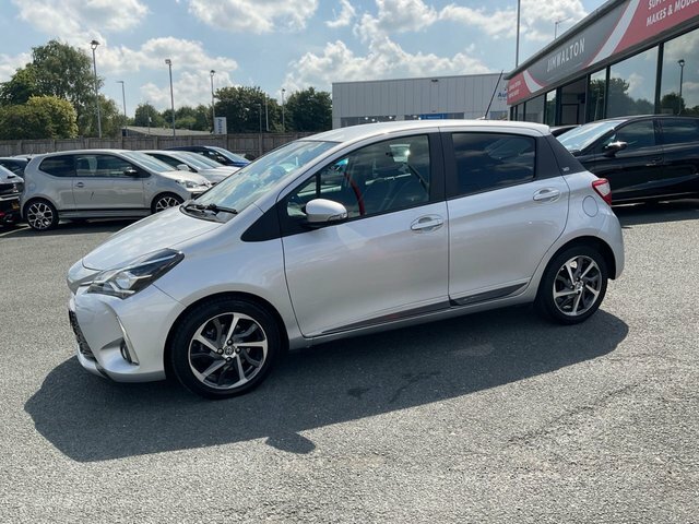Toyota Yaris 1.5 Vvt-i Y20 Bi-tone Hatchback Cvt Eur Silver #6
