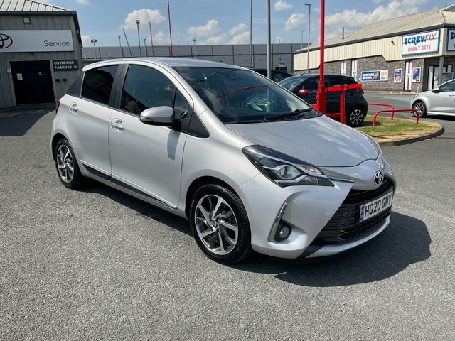 Toyota Yaris 1.5 Vvt-i Y20 Bi-tone Hatchback Cvt Eur Silver