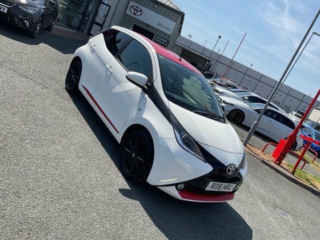 Toyota Aygo 1.0 Vvt-i X-press Hatchback Euro White #2