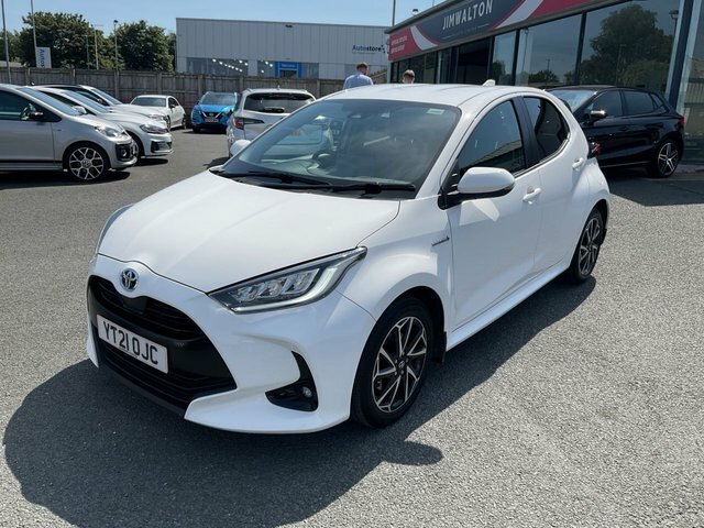 Toyota Yaris 1.5 Vvt-h Design Hatchback Hybrid E-cvt White #6