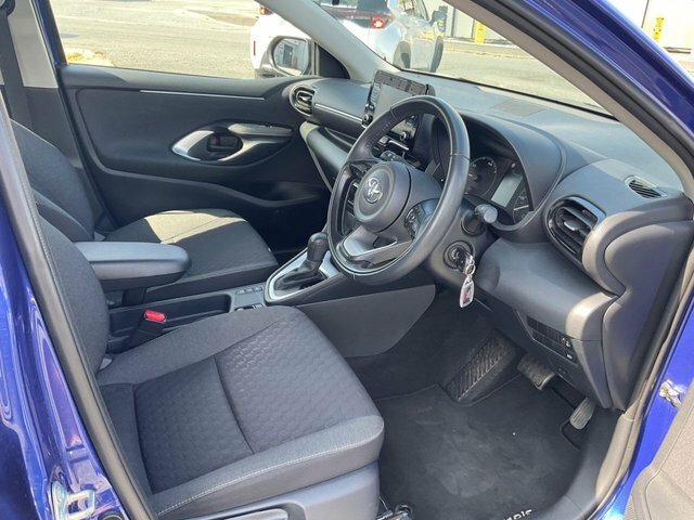 Toyota Yaris Excel Black #22