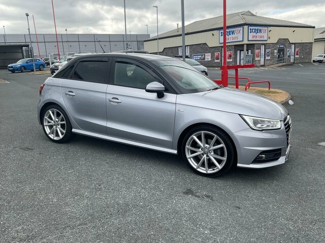Audi A1 1.4 Tfsi Cod Black Edition Sportback Ma Black #3