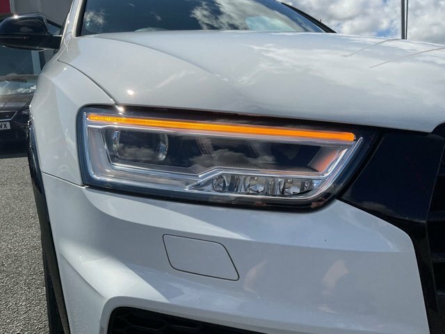 Audi Q3 1.4T Fsi S Line Edition S Tronic White #24
