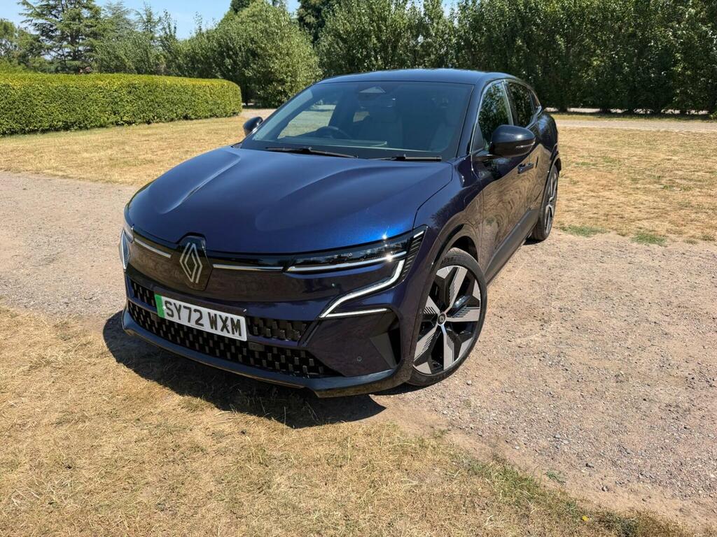 Renault Megane E-Tech Hatchback 60Kwh Techno Optimum Charge Black #3