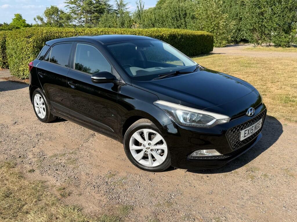 Hyundai I20 1.2 Premium Euro 6 EX15NGE Black #2