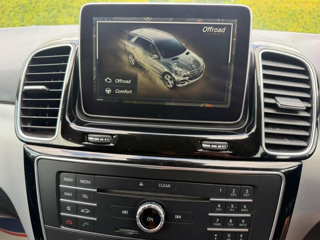 Mercedes-Benz GLE Class Gle 250 D Black #51