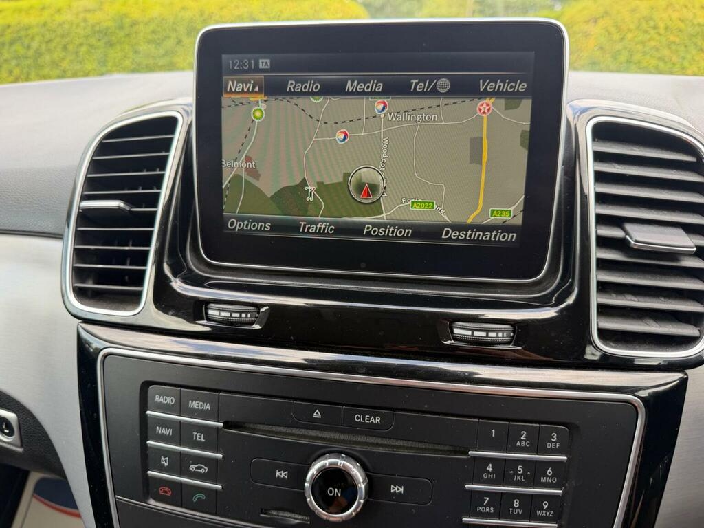 Mercedes-Benz GLE Class Gle 250 D Black #52