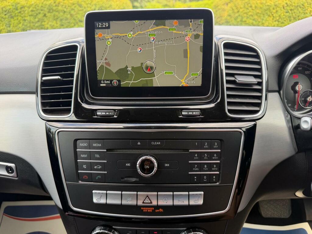 Mercedes-Benz GLE Class Gle 250 D Black #44