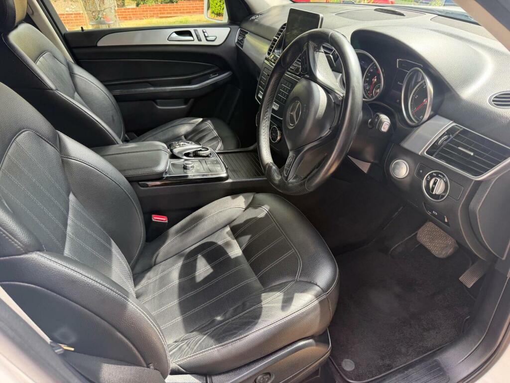 Mercedes-Benz GLE Class Gle 250 D Black #61