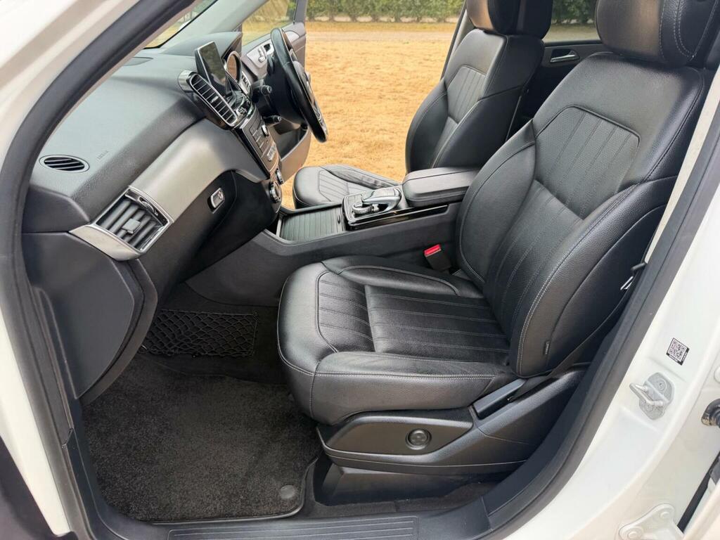 Mercedes-Benz GLE Class Gle 250 D Black #31