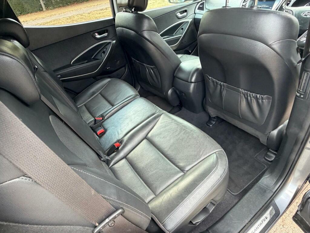 Hyundai Santa Fe Suv White #40