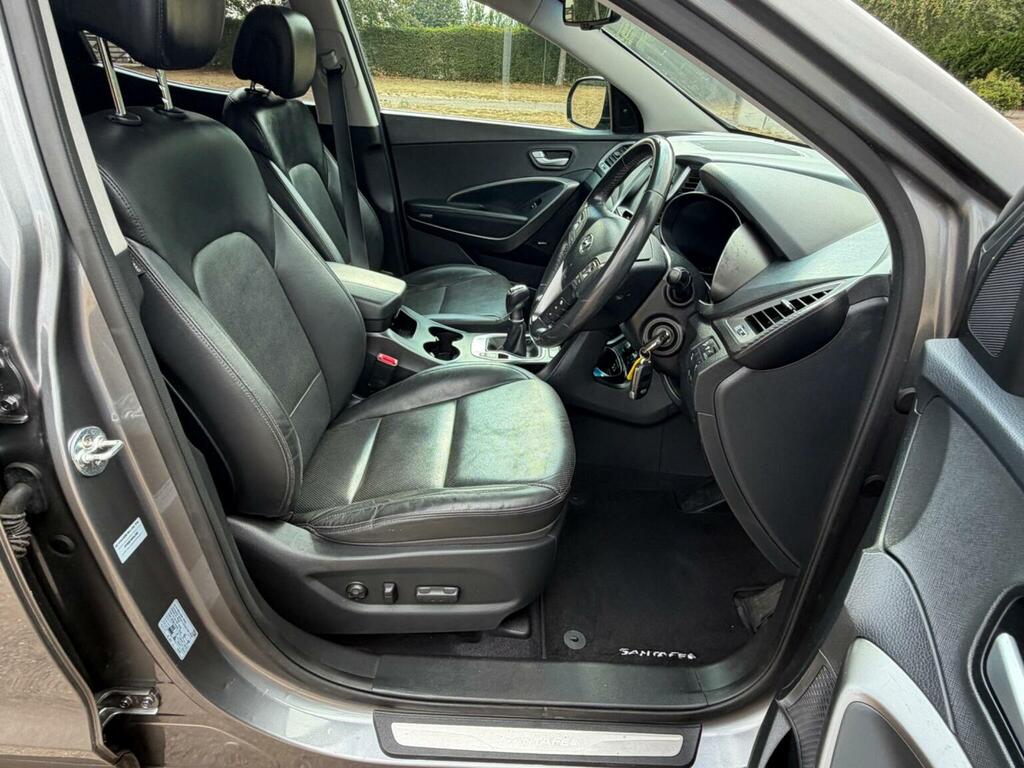 Hyundai Santa Fe Suv White #30