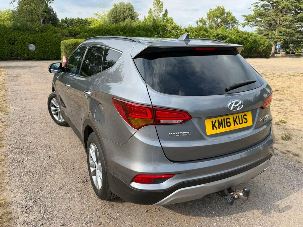 Hyundai Santa Fe Suv White #13