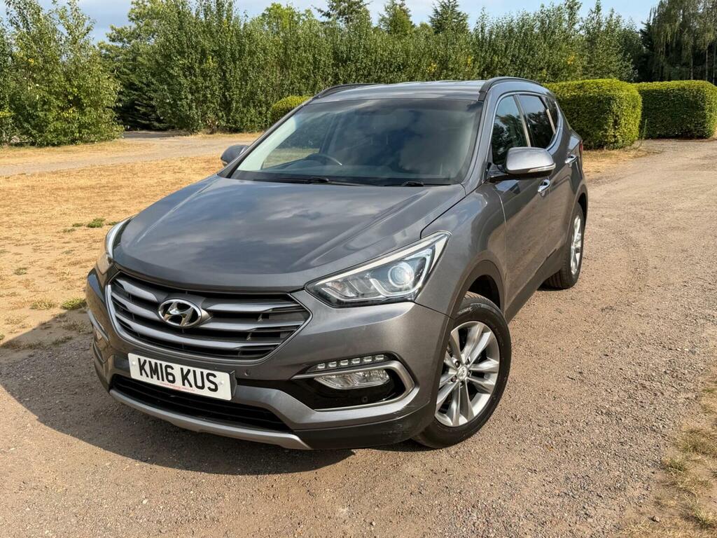 Hyundai Santa Fe Suv White #9