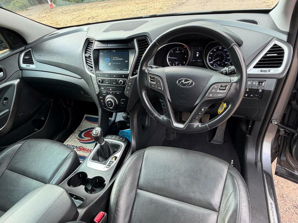 Hyundai Santa Fe Suv White #34