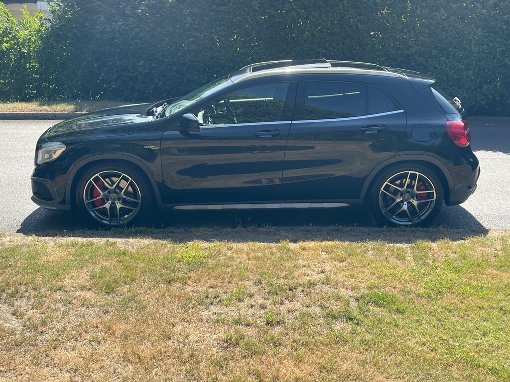 Mercedes-Benz GLA Class 2.0 Gla45 Amg Suv Spds Dct 4Matic Euro Black #4