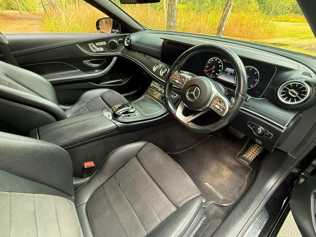 Mercedes-Benz E Class 2.0 E220d Amg Line Cabriolet G-tronic Black #2
