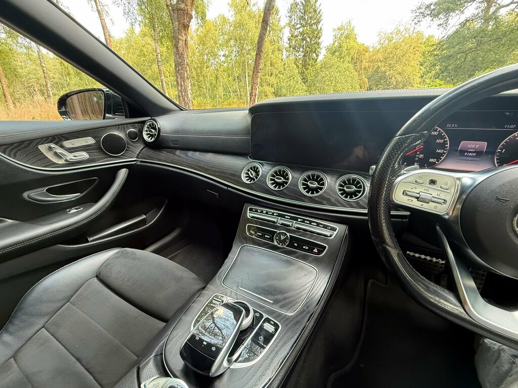 Mercedes-Benz E Class 2.0 E220d Amg Line Cabriolet G-tronic Black #4