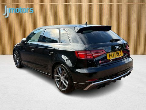 Audi S3 2.0 Tfsi Sportback FL17UEJ Black #2