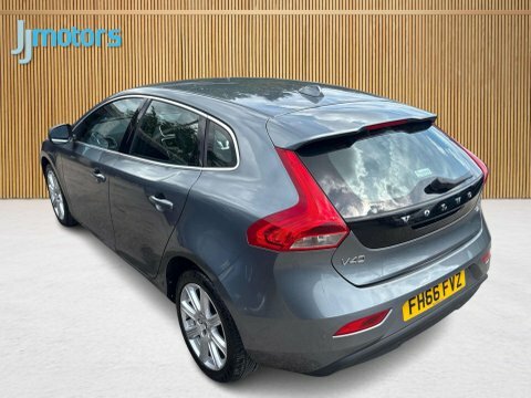 Volvo V40 1.5 T2 Inscription Grey #2