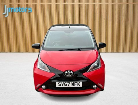 Toyota Aygo 1.0 Vvt-i X-claim X-shift 69 Bhp White #23