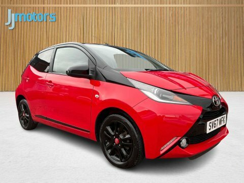 Toyota Aygo 1.0 Vvt-i X-claim X-shift 69 Bhp White #11