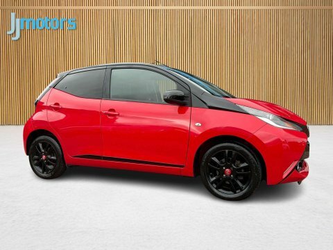 Toyota Aygo 1.0 Vvt-i X-claim X-shift 69 Bhp White #12