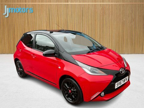 Toyota Aygo 1.0 Vvt-i X-claim X-shift 69 Bhp White #26