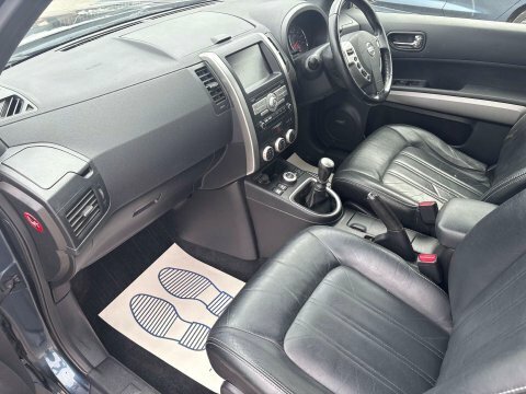 Nissan X-Trail Tekna Grey #43