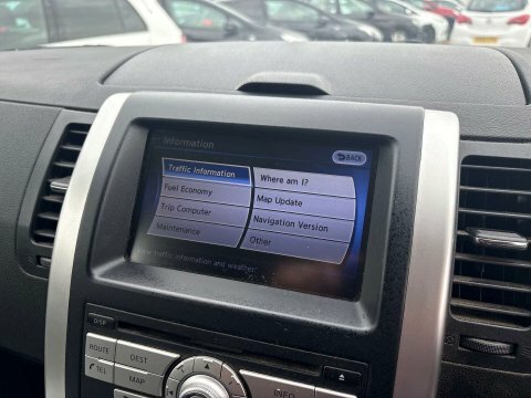 Nissan X-Trail Tekna Grey #40