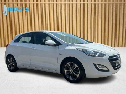 Hyundai I30 1.4 Blue Drive White #4