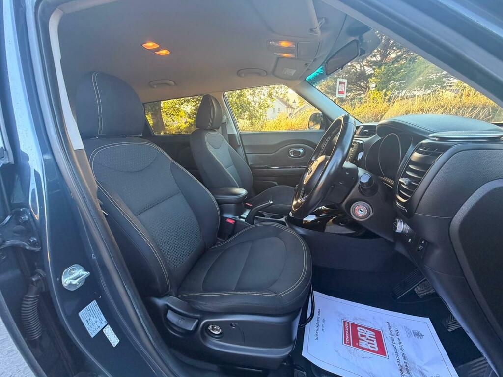 Kia Soul 1.6 Crdi Connect Suv Euro 6 134 Silver #9