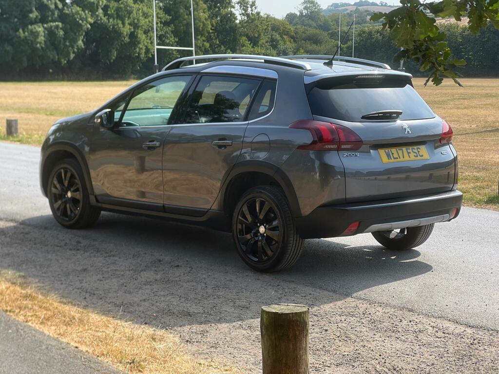 Peugeot 2008 Allure Blue Hdi Grey #4