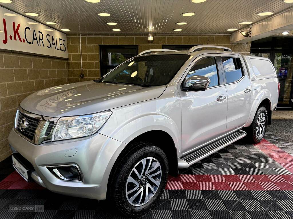 Nissan Navara Double Cab Pick Up Tekna 2.3Dci 190 4Wd Silver #4