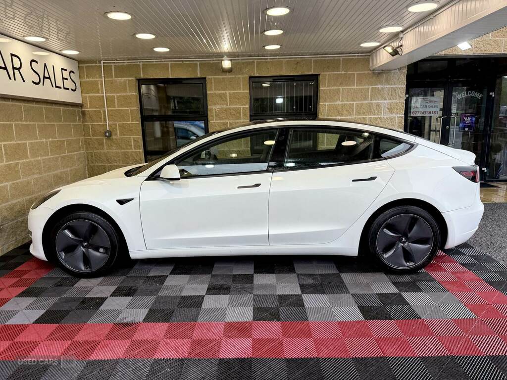 Tesla Model 3 Long Range Awd YA70GBZ White #6