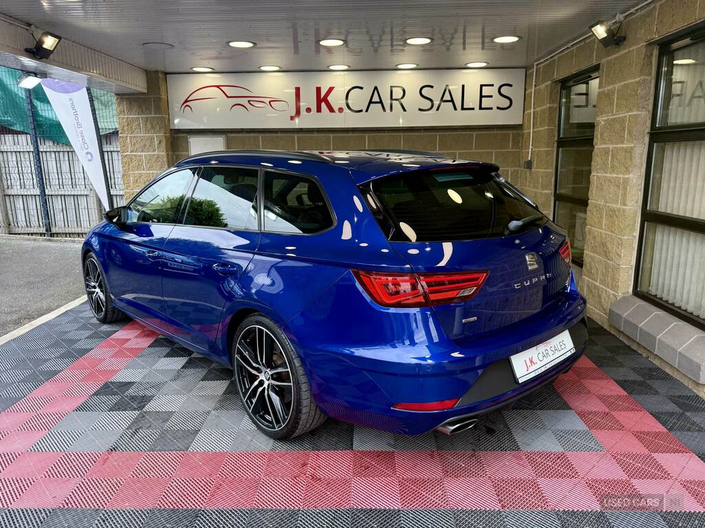 Seat Leon 2.0 Tsi Cupra 300 Dsg 4Drive Blue #5